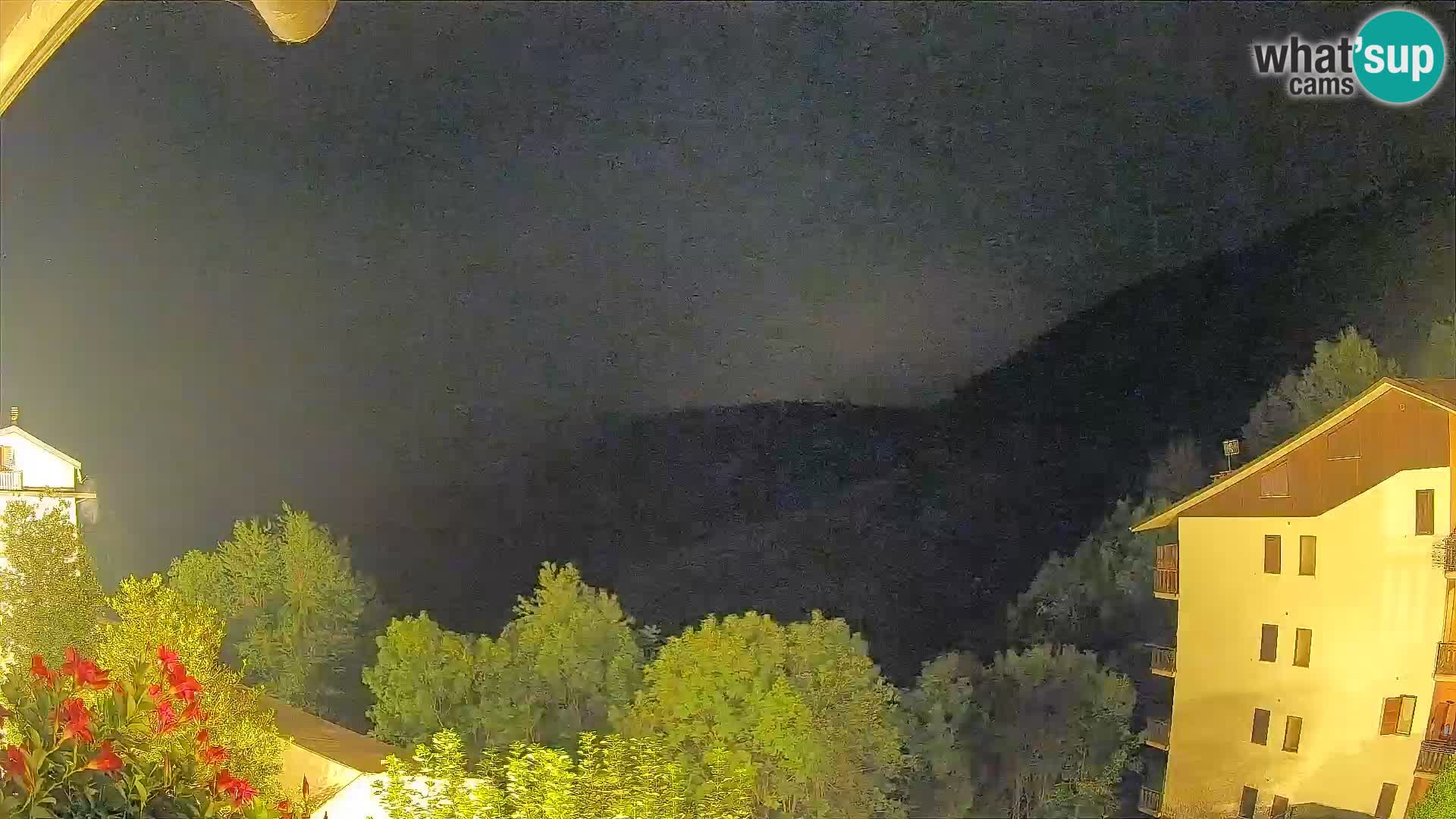 Cardini di Roburent – pogled na Monte Alpet