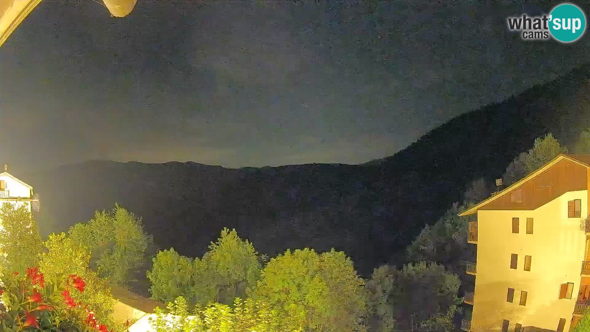 Cardini di Roburent – vista al Monte Alpet