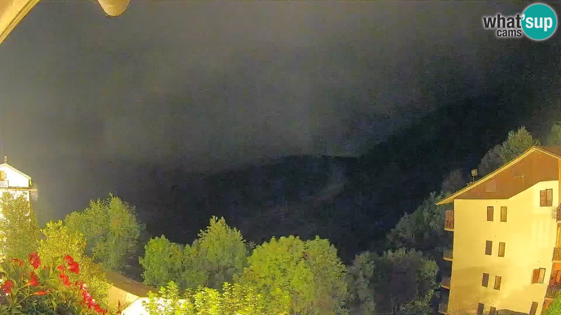Cardini di Roburent – pogled na Monte Alpet