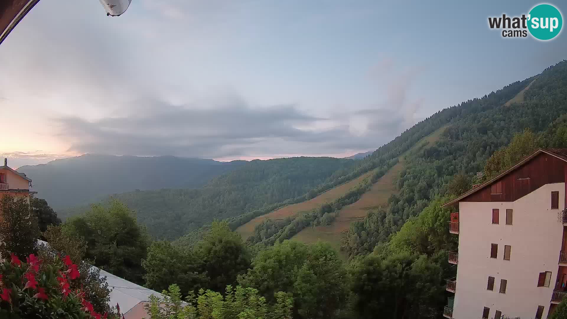 Cardini di Roburent – pogled na Monte Alpet