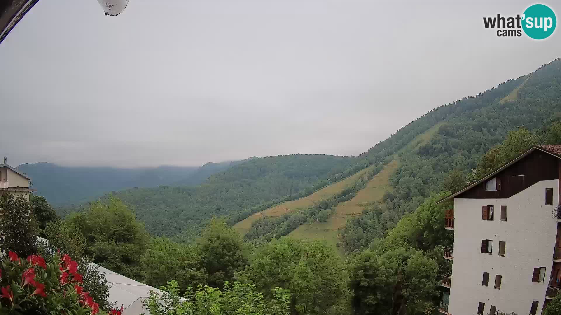 Cardini di Roburent – pogled na Monte Alpet