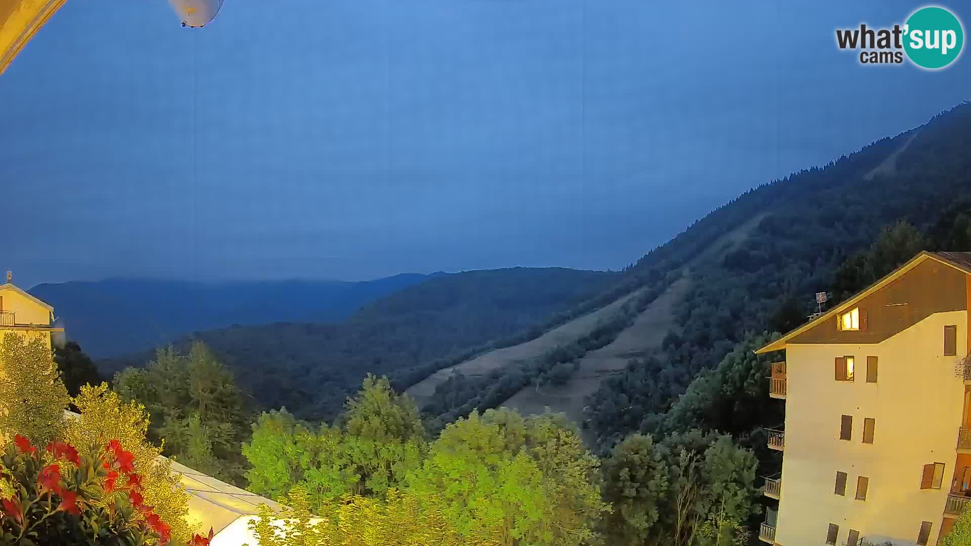 Cardini di Roburent – view to Monte Alpet
