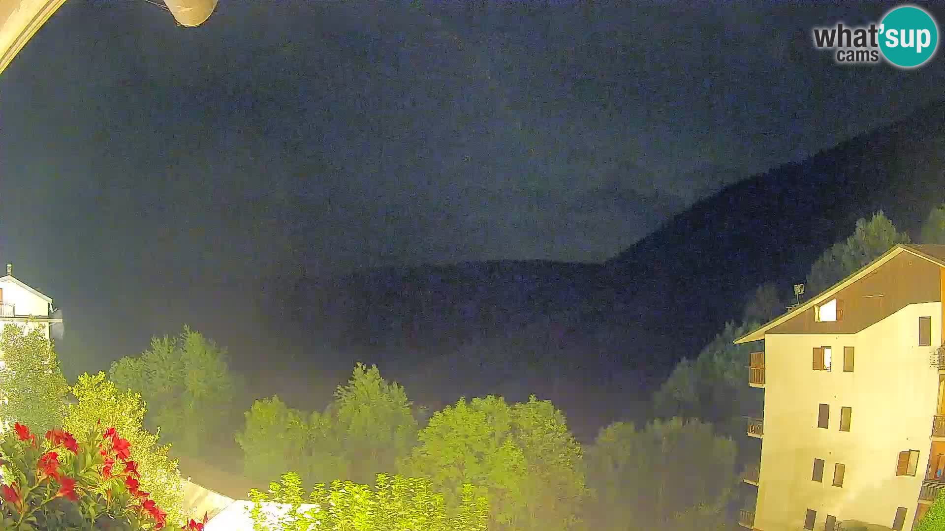 Cardini di Roburent – pogled na Monte Alpet
