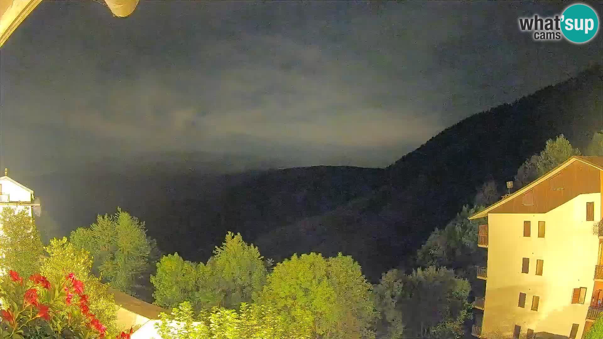 Cardini di Roburent – pogled na Monte Alpet
