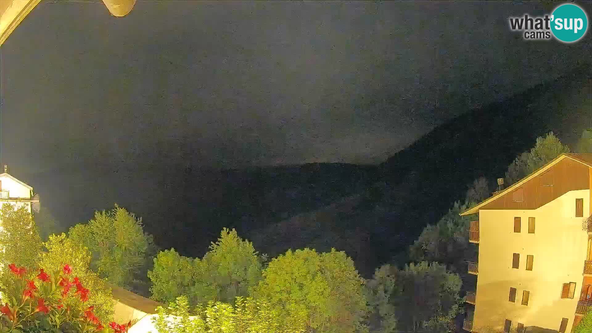 Cardini di Roburent – pogled na Monte Alpet