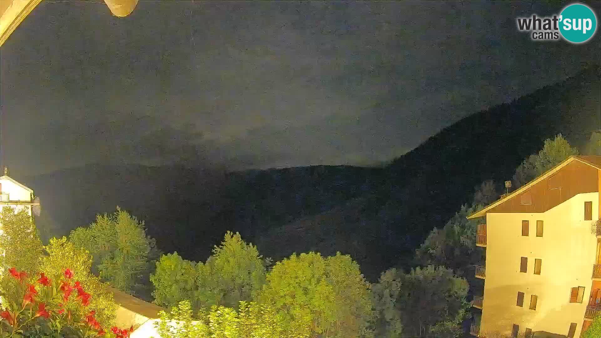 Cardini di Roburent – pogled na Monte Alpet