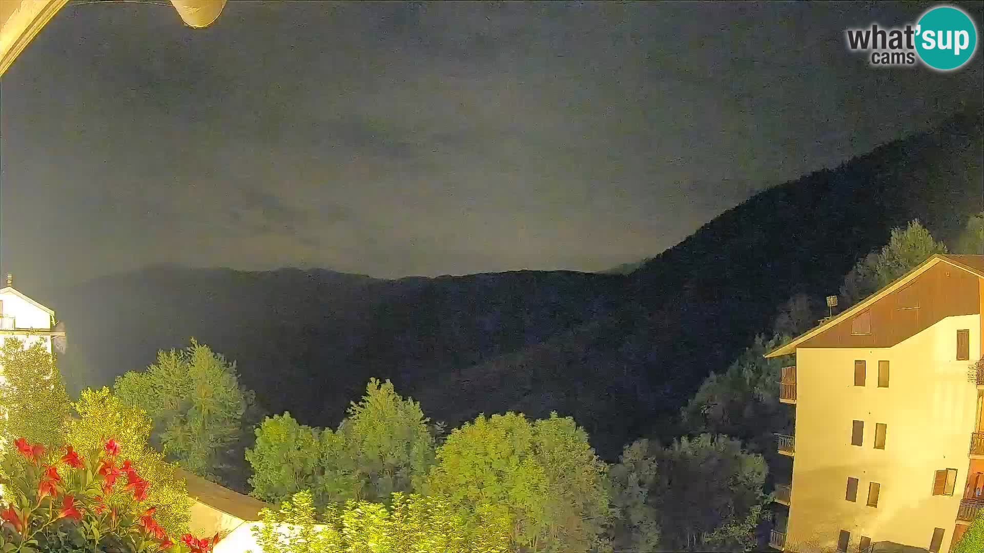 Cardini di Roburent – pogled na Monte Alpet