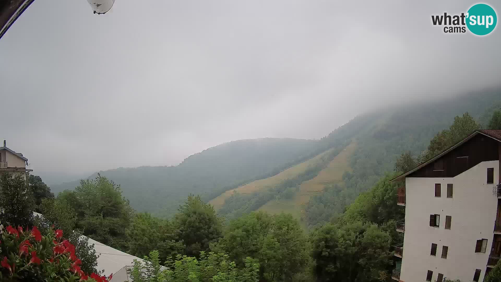Cardini di Roburent – pogled na Monte Alpet