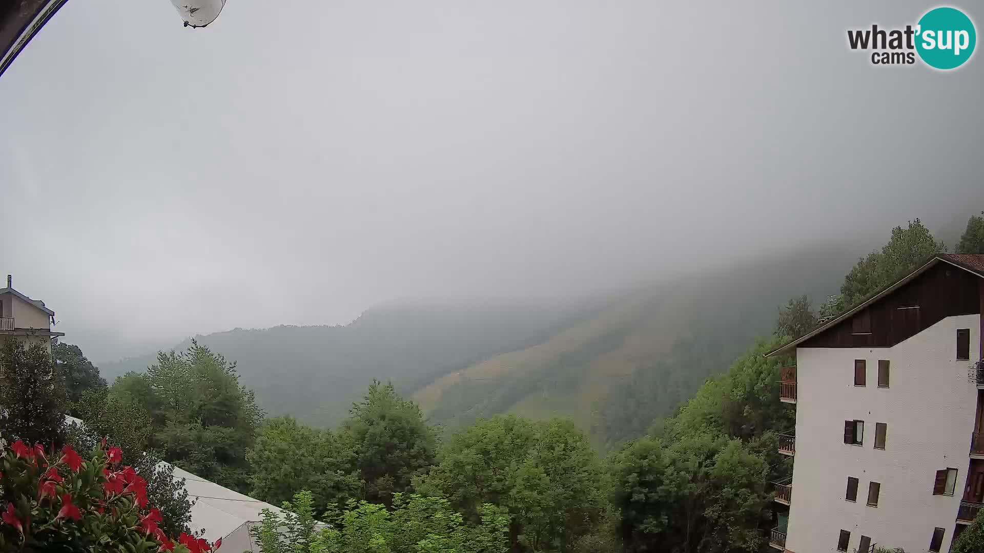 Cardini di Roburent – pogled na Monte Alpet