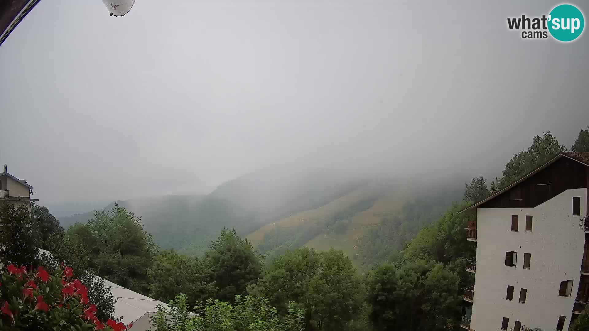 Cardini di Roburent – pogled na Monte Alpet
