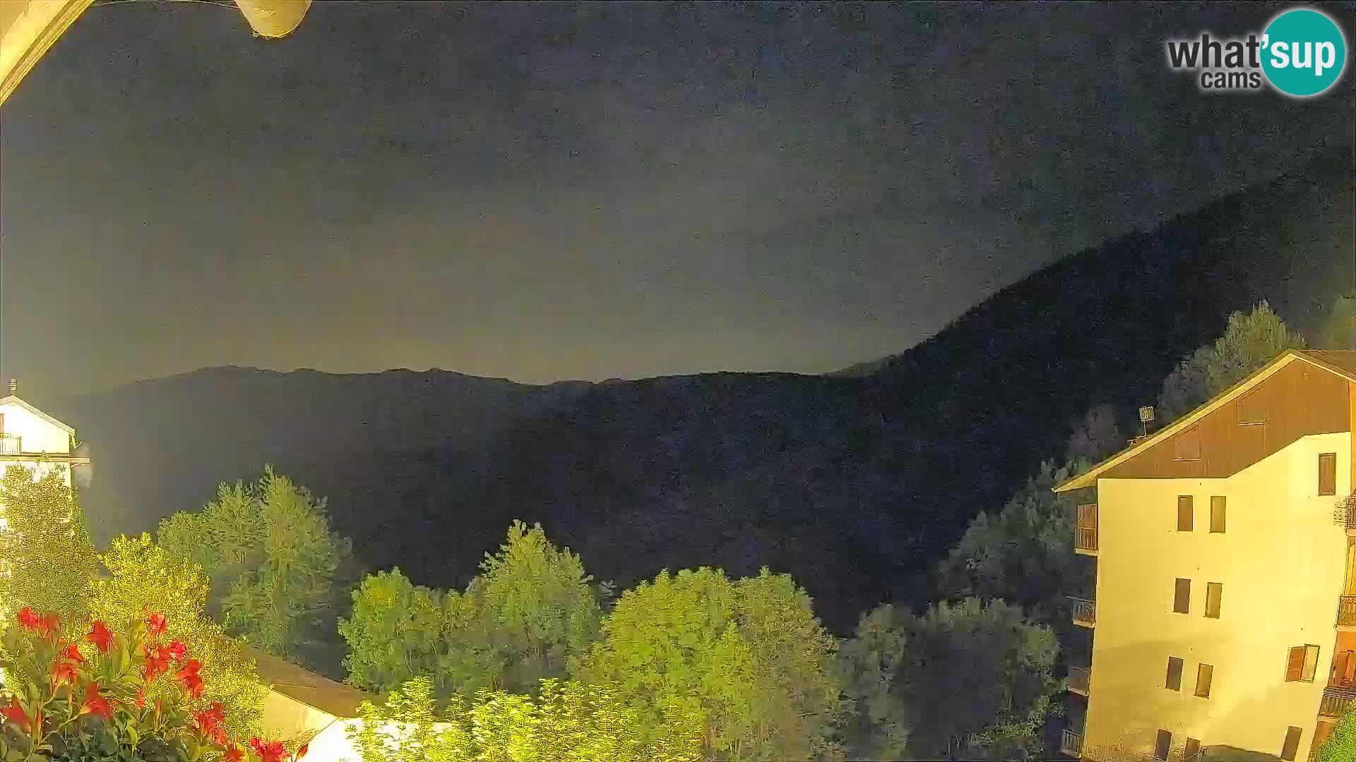 Cardini di Roburent – pogled na Monte Alpet