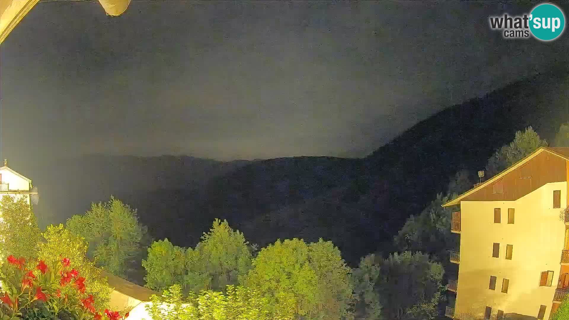 Cardini di Roburent – pogled na Monte Alpet
