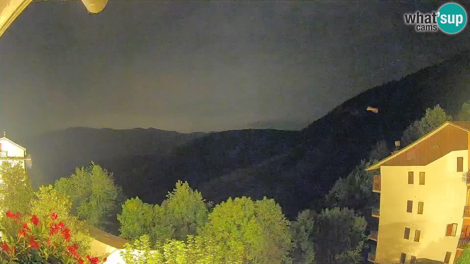 Cardini di Roburent – pogled na Monte Alpet