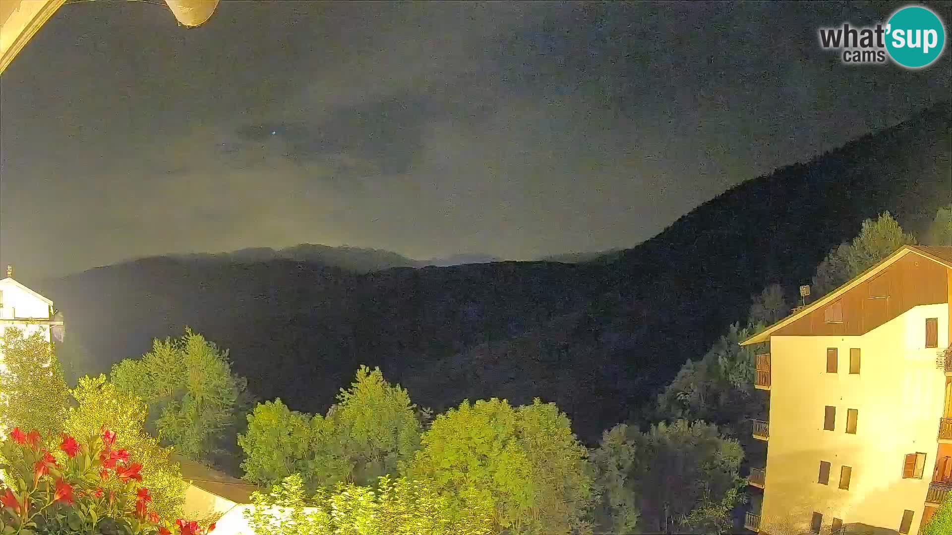 Cardini di Roburent – vista al Monte Alpet