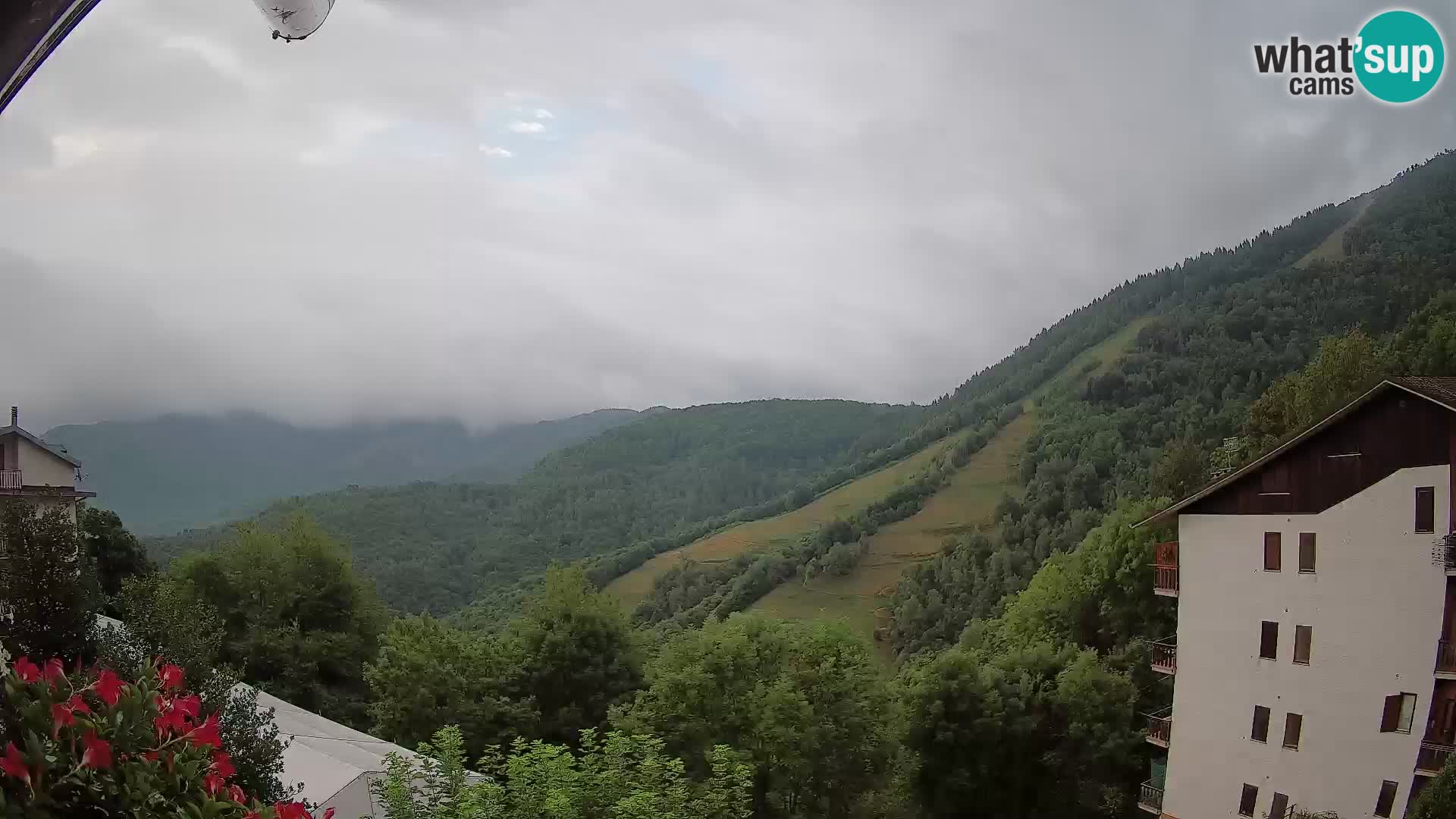 Cardini di Roburent – pogled na Monte Alpet