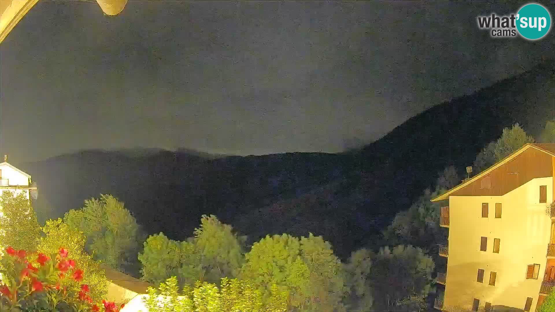 Cardini di Roburent – pogled na Monte Alpet