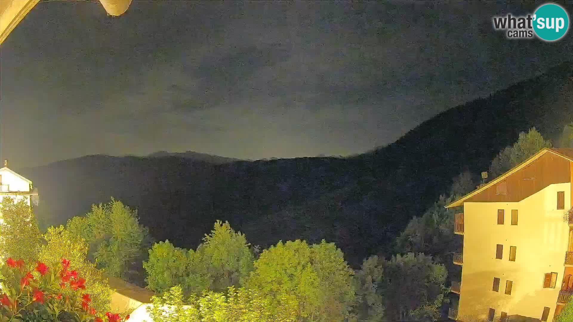 Cardini di Roburent – pogled na Monte Alpet