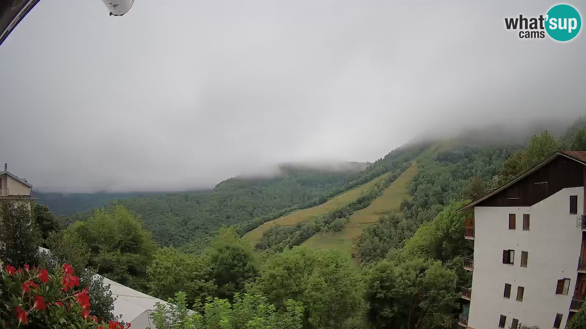 Cardini di Roburent – pogled na Monte Alpet