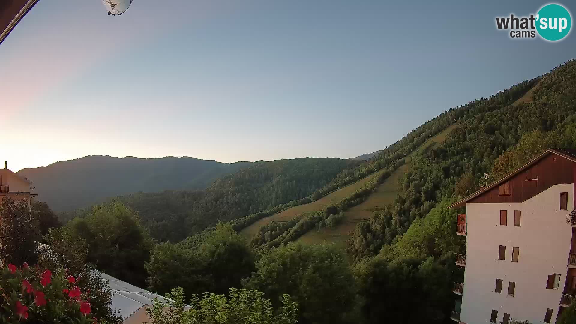 Cardini di Roburent – pogled na Monte Alpet