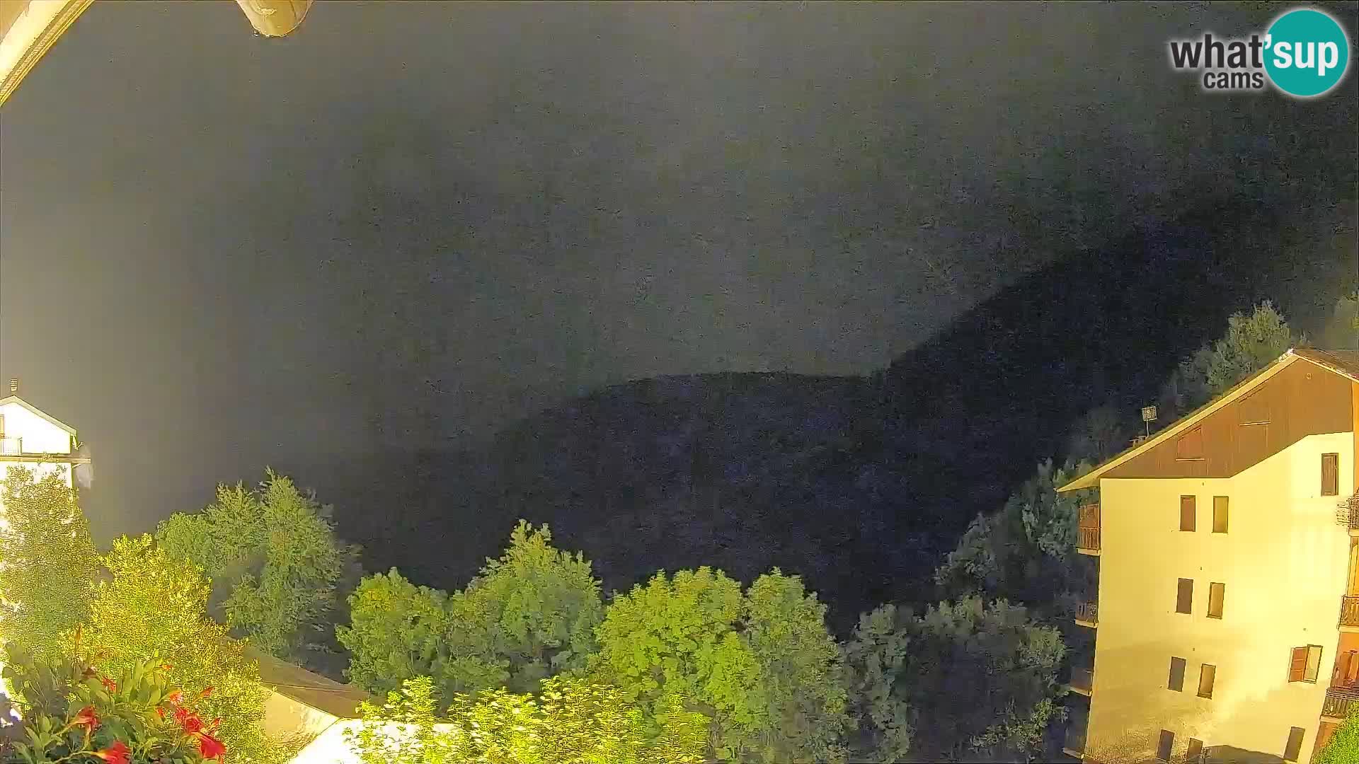 Cardini di Roburent – pogled na Monte Alpet