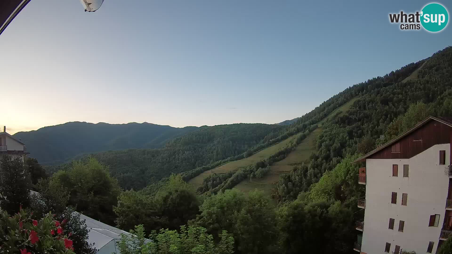 Cardini di Roburent – pogled na Monte Alpet