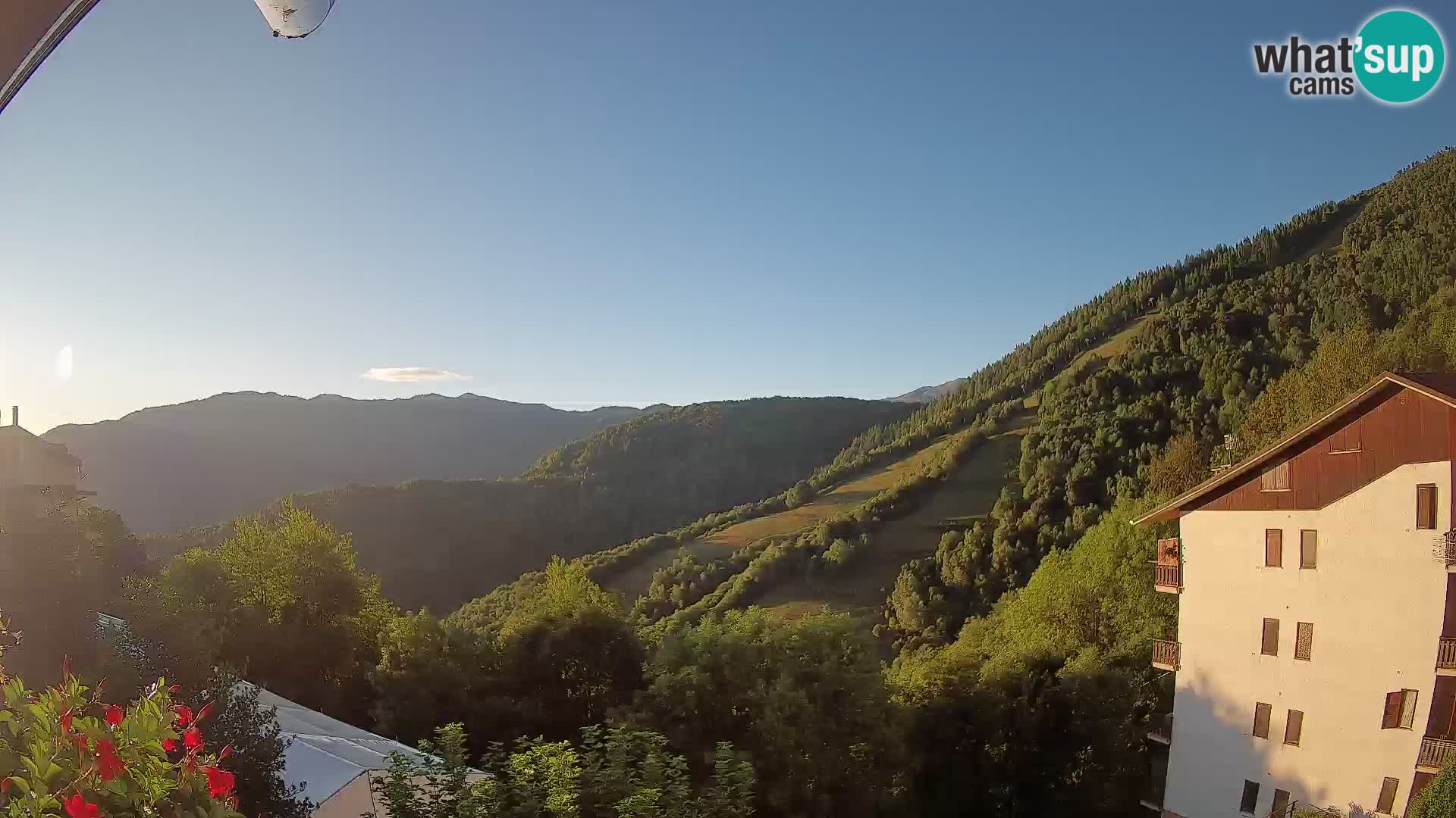 Cardini di Roburent – pogled na Monte Alpet