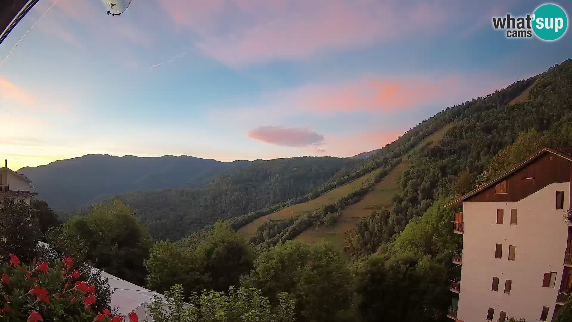Cardini di Roburent – pogled na Monte Alpet