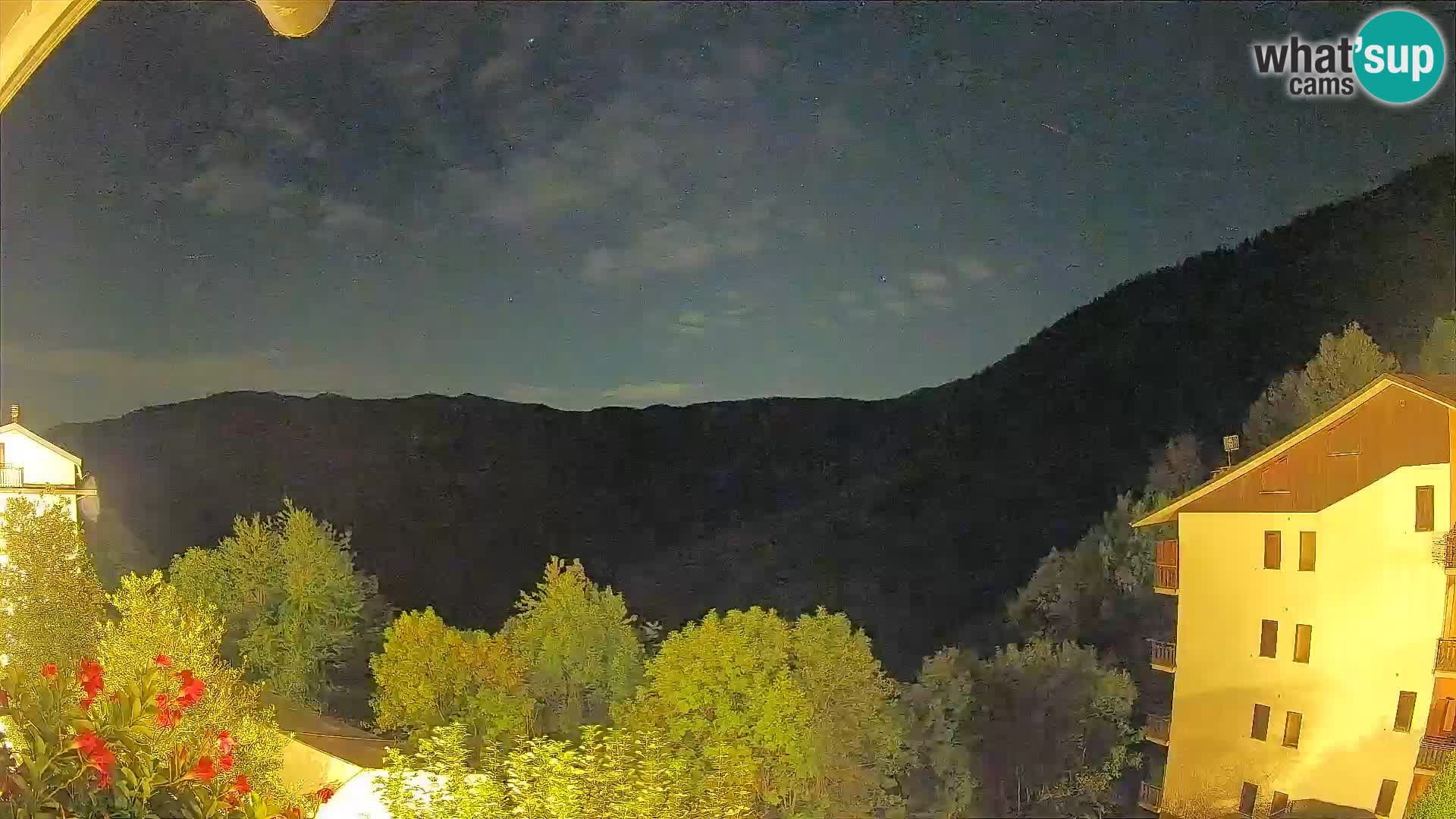Cardini di Roburent – vista al Monte Alpet