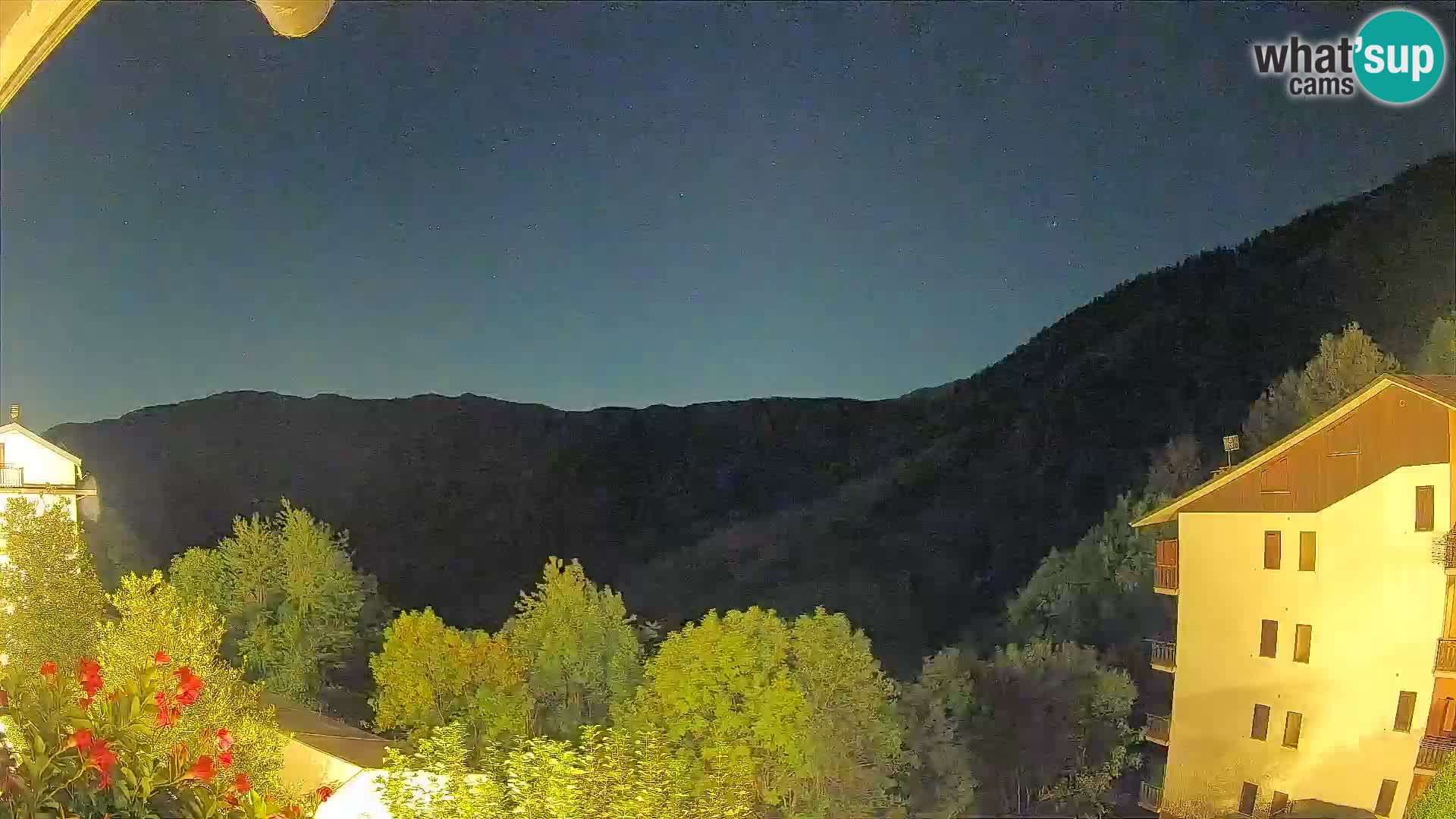 Cardini di Roburent – pogled na Monte Alpet