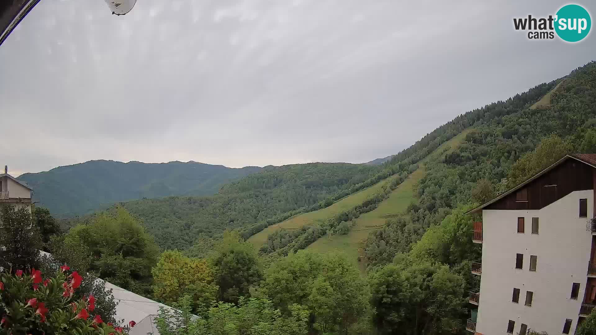 Cardini di Roburent – pogled na Monte Alpet