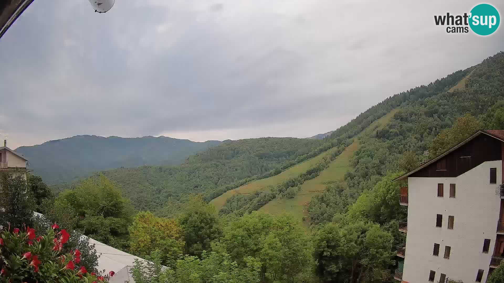 Cardini di Roburent – pogled na Monte Alpet