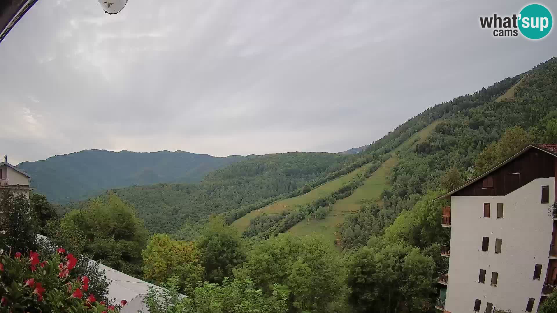 Cardini di Roburent – pogled na Monte Alpet