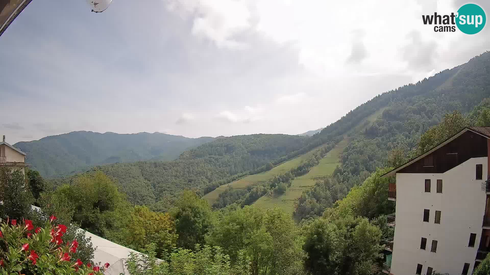 Cardini di Roburent – pogled na Monte Alpet