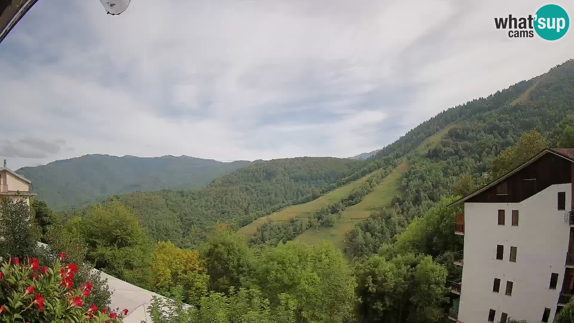 Cardini di Roburent – pogled na Monte Alpet