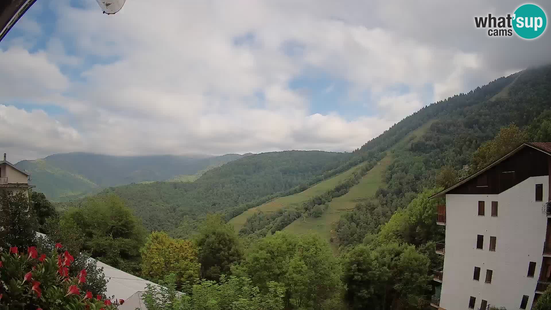 Cardini di Roburent – pogled na Monte Alpet