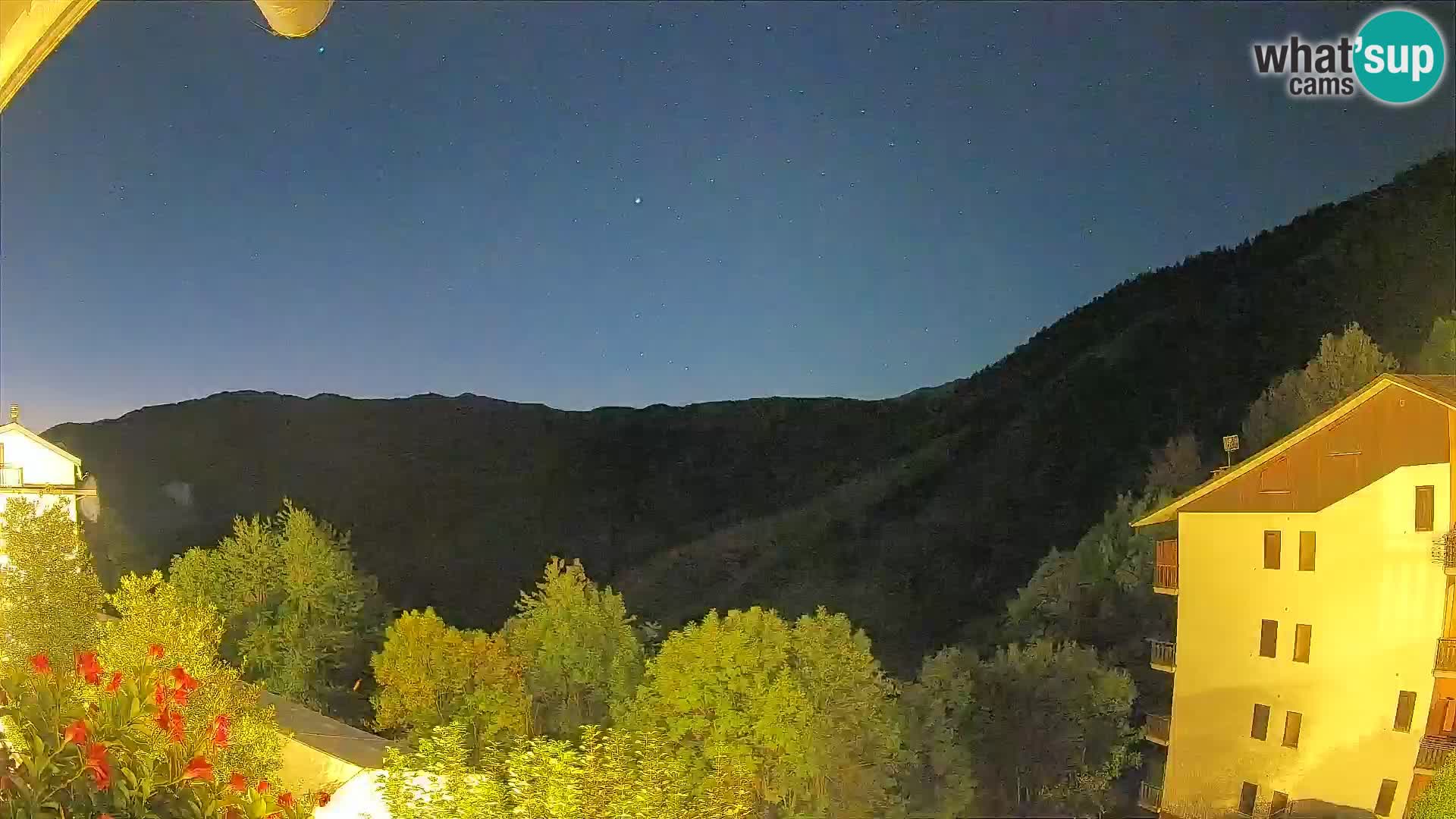 Cardini di Roburent – pogled na Monte Alpet