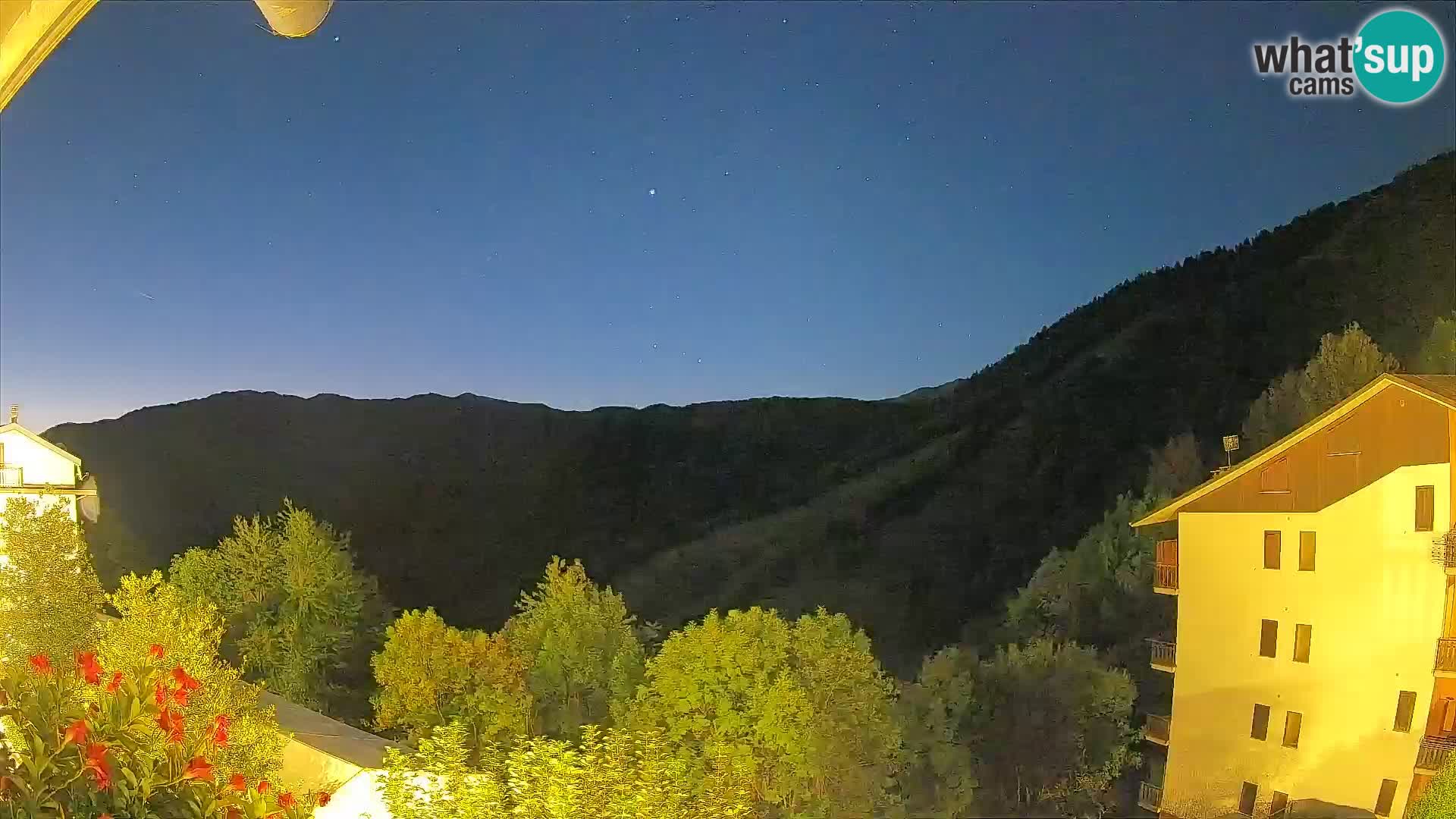 Cardini di Roburent – pogled na Monte Alpet
