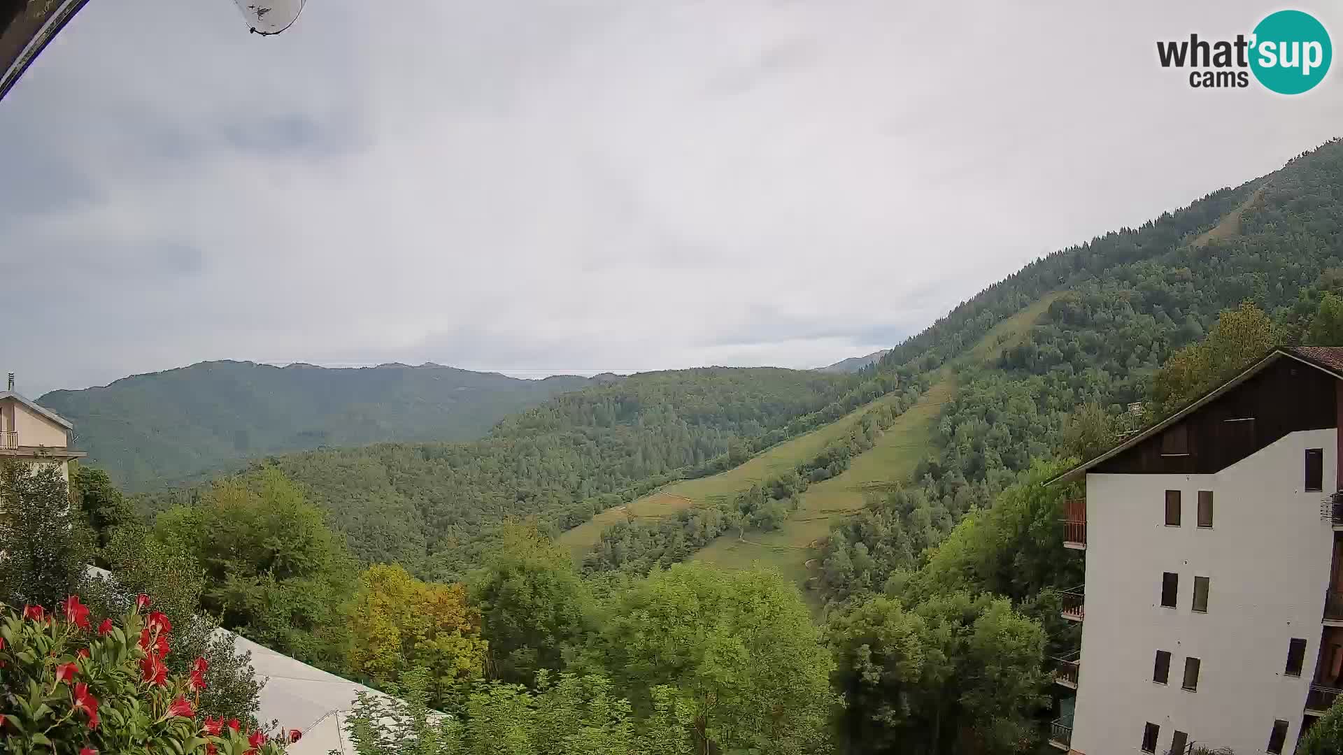 Cardini di Roburent – pogled na Monte Alpet