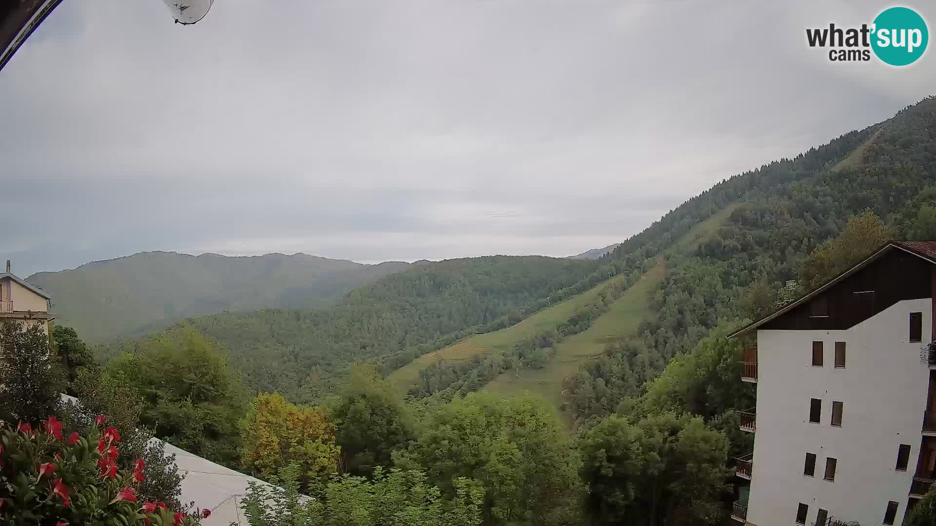 Cardini di Roburent – pogled na Monte Alpet