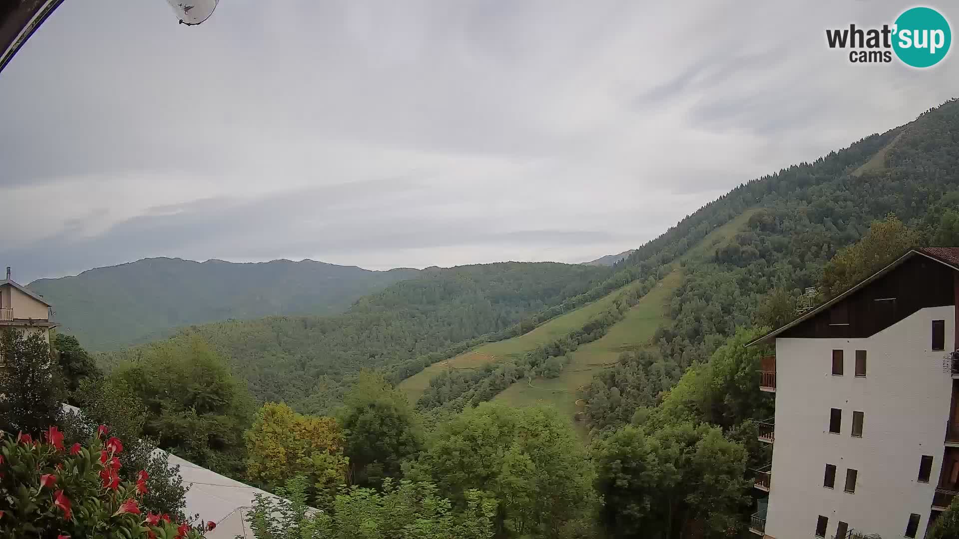 Cardini di Roburent – pogled na Monte Alpet