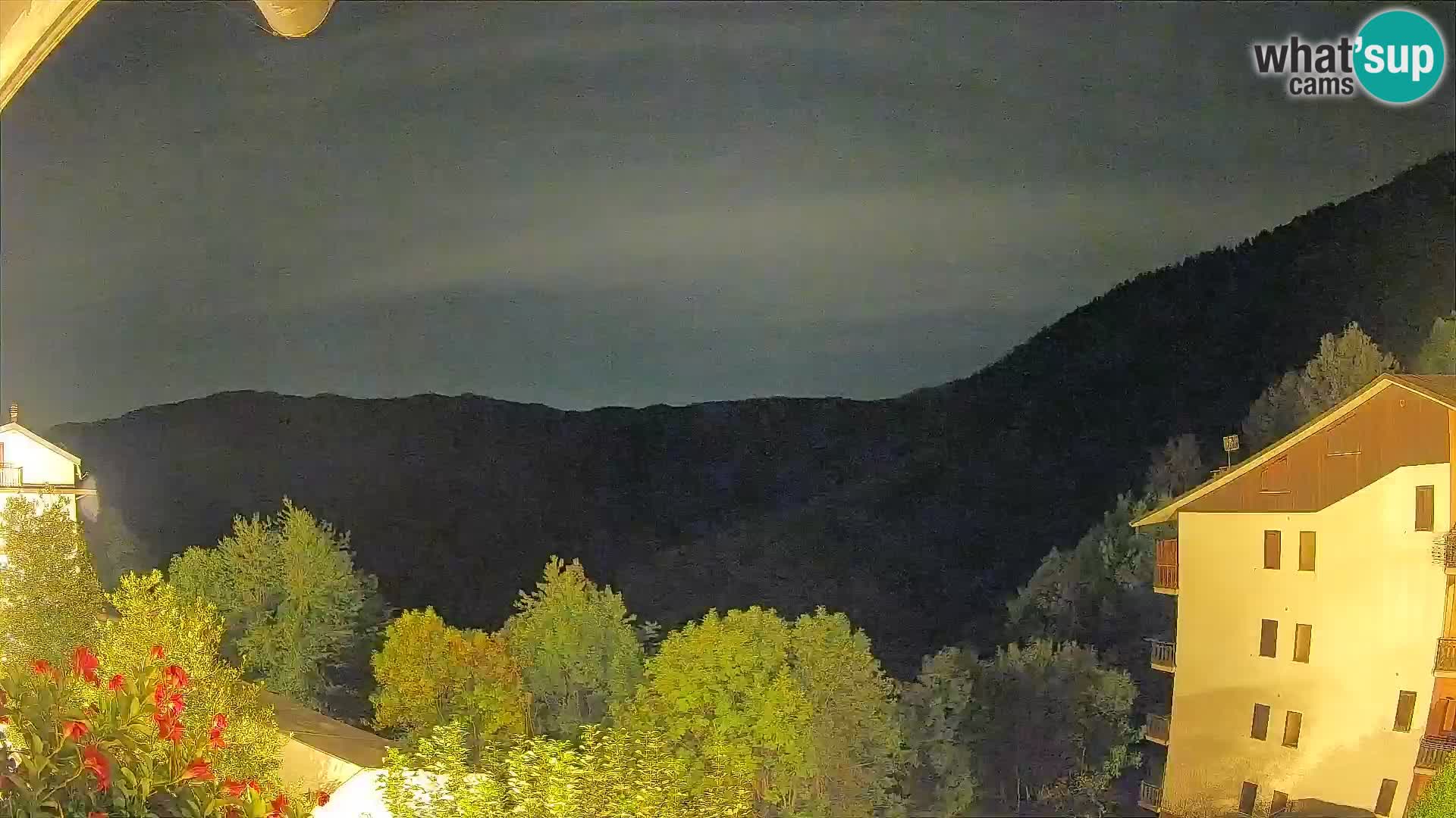 Cardini di Roburent – pogled na Monte Alpet