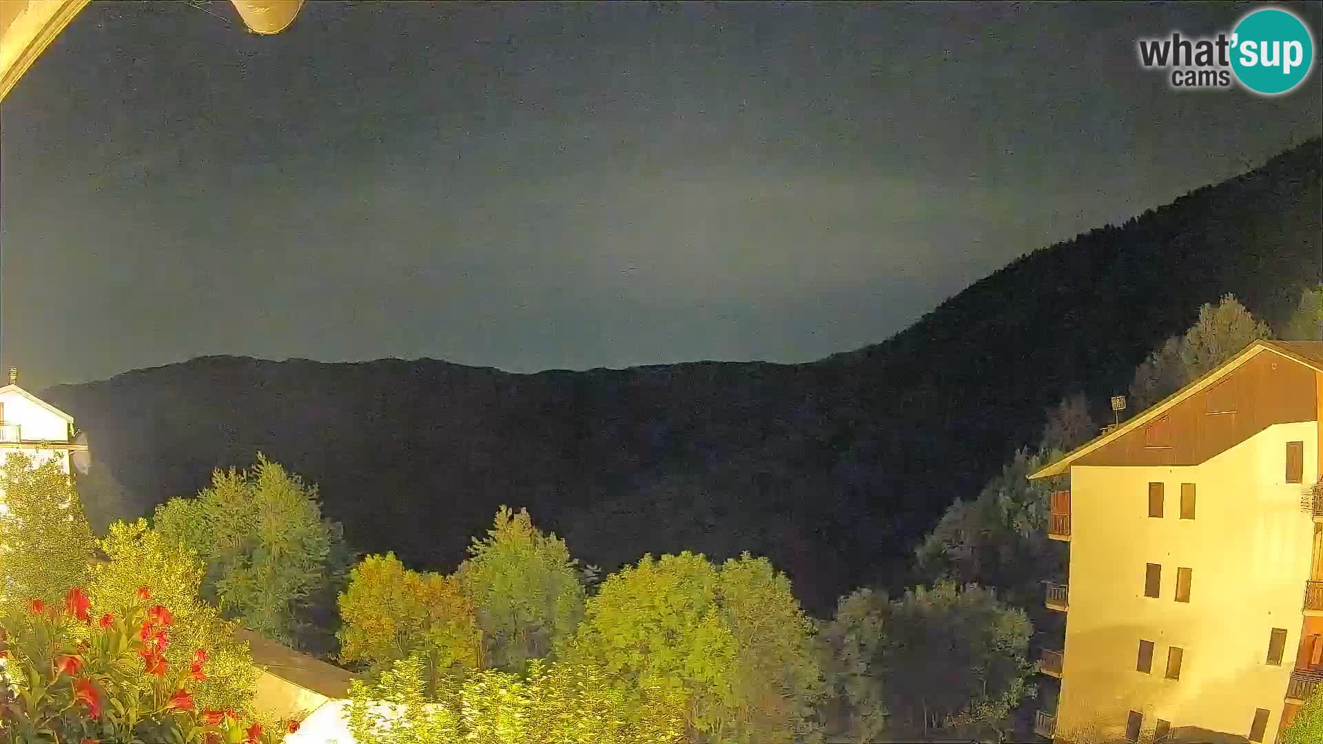 Cardini di Roburent – pogled na Monte Alpet