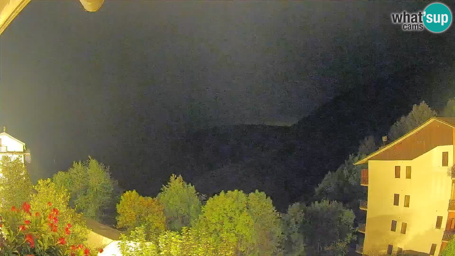 Cardini di Roburent – pogled na Monte Alpet
