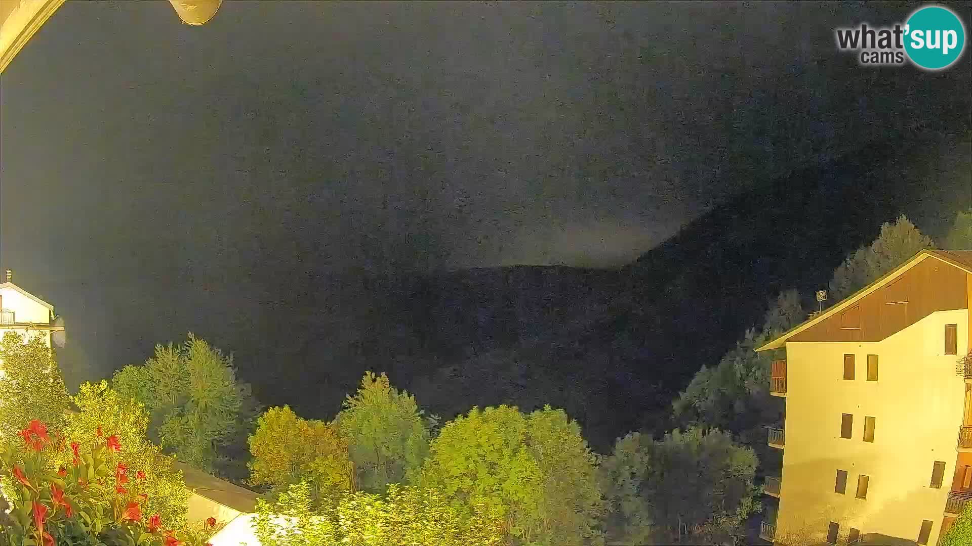 Cardini di Roburent – pogled na Monte Alpet