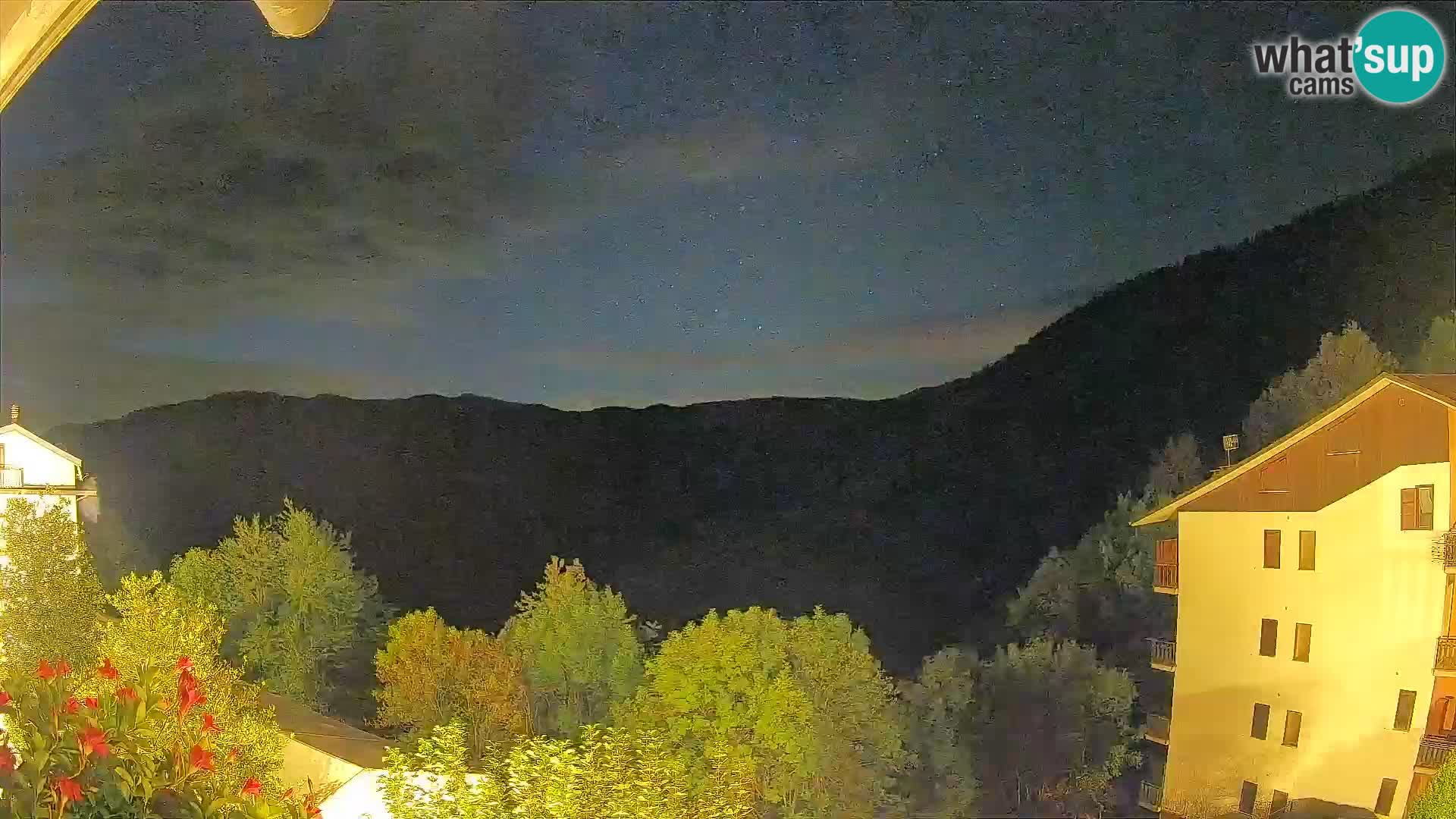 Cardini di Roburent – vista al Monte Alpet