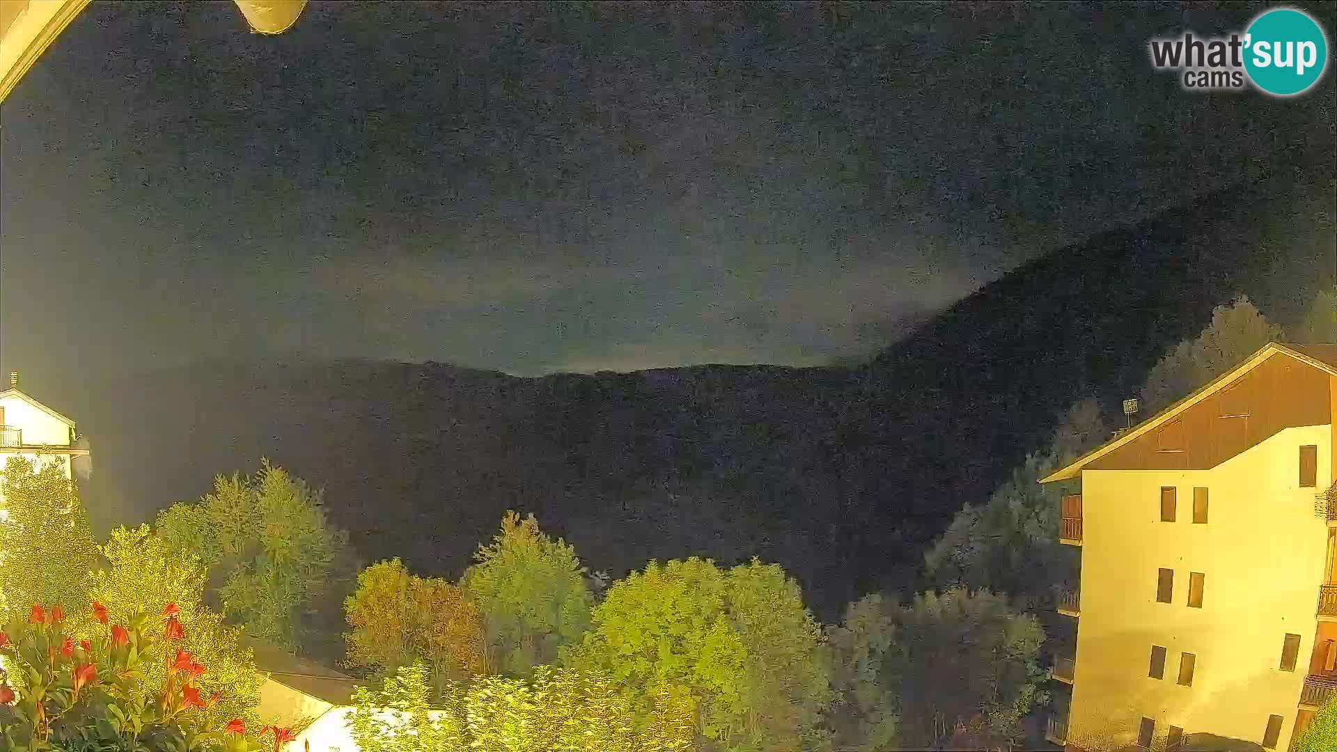 Cardini di Roburent – pogled na Monte Alpet
