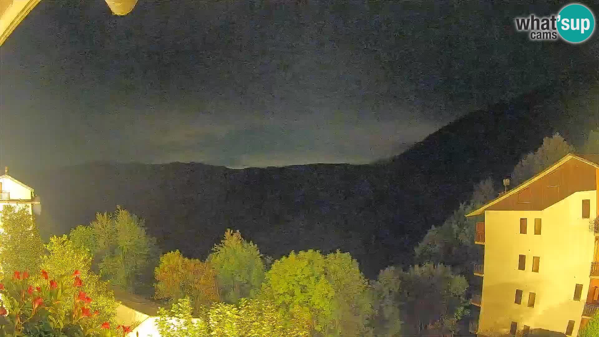 Cardini di Roburent – pogled na Monte Alpet
