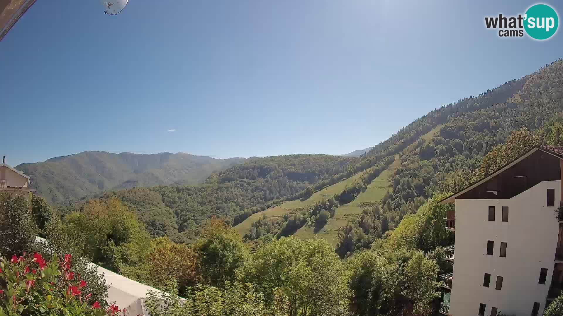 Cardini di Roburent – view to Monte Alpet