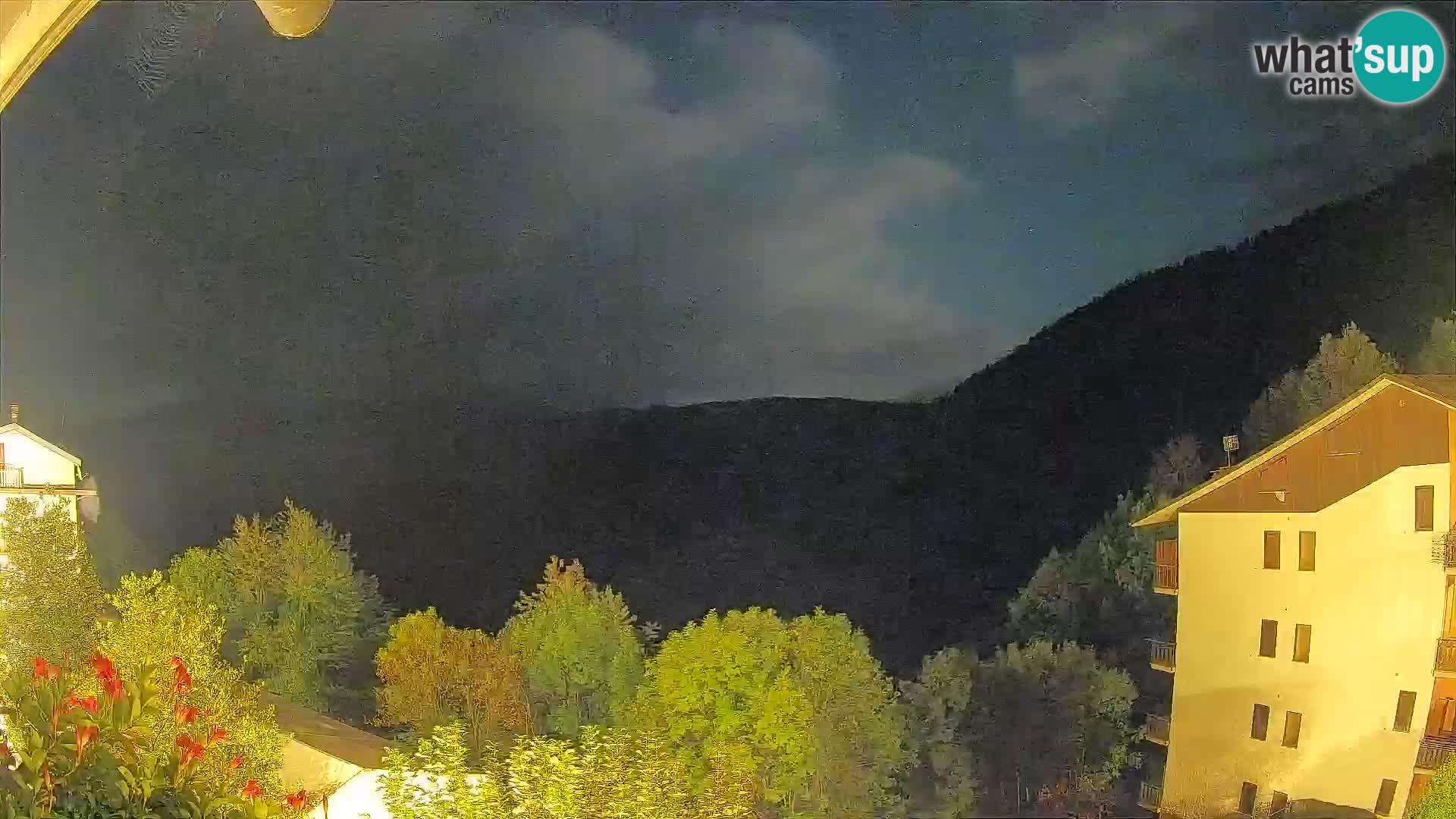 Cardini di Roburent – pogled na Monte Alpet