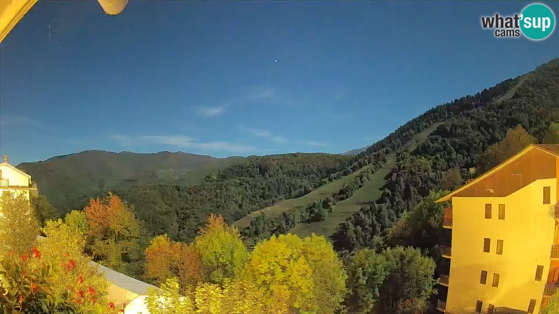 Cardini di Roburent – pogled na Monte Alpet